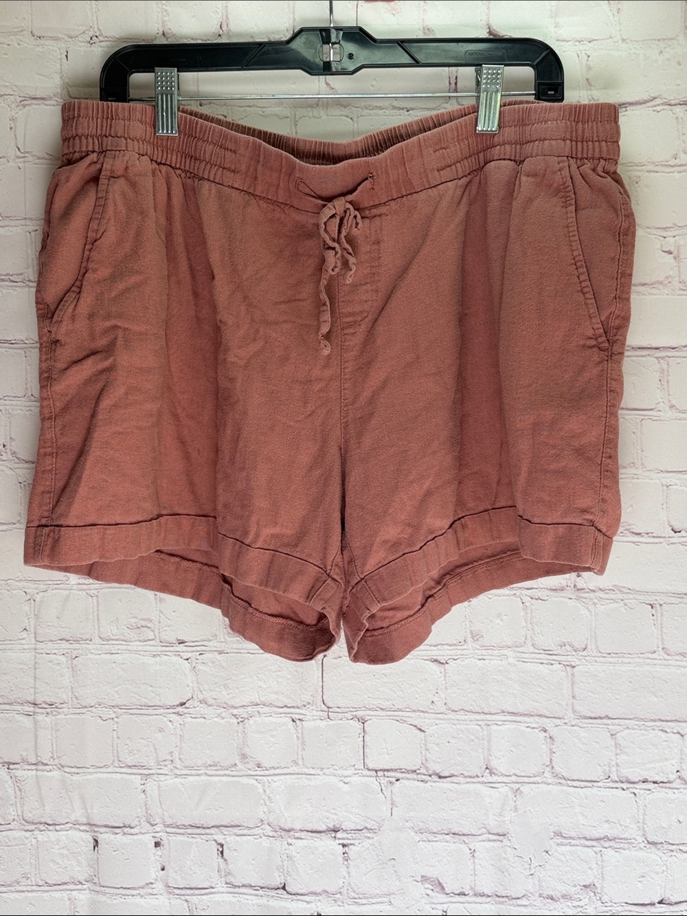Old Navy Rose‎ Mauve Drawstring Lightweight Shorts Woman’s size XL